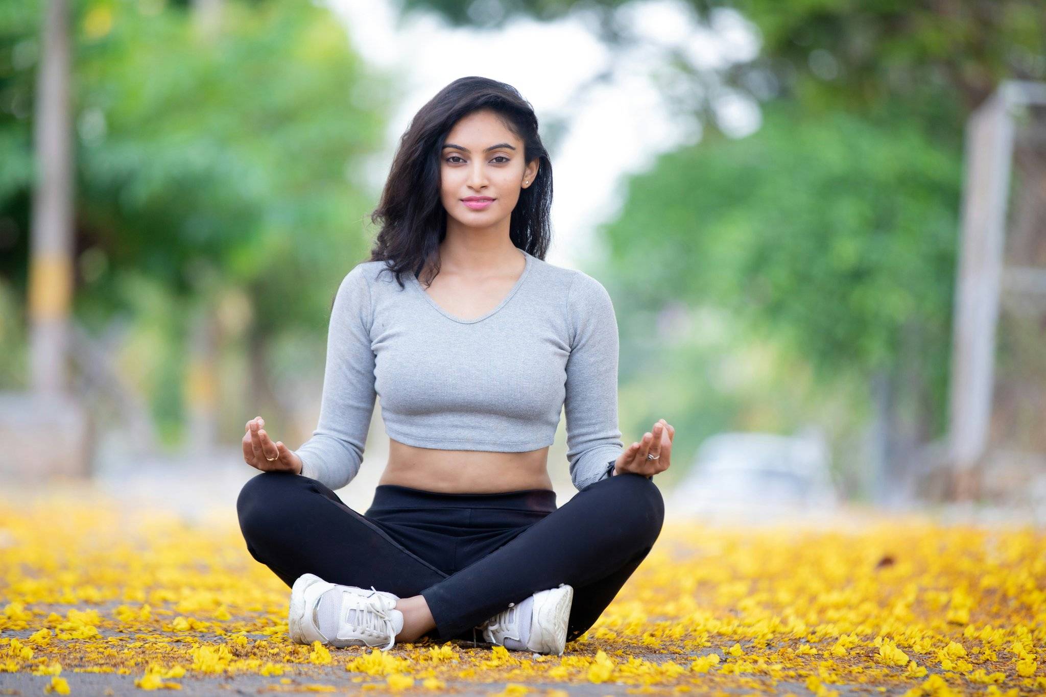 Before-and-after photo showcasing results from combining meditation and Ayurveda